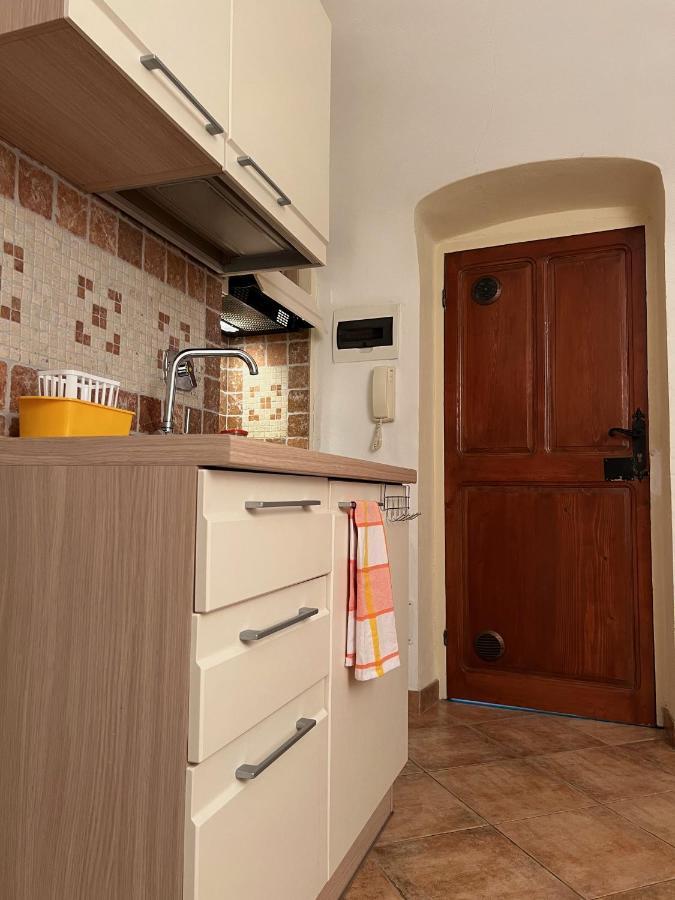 Saint Michel Apartment Dolceacqua Bagian luar foto